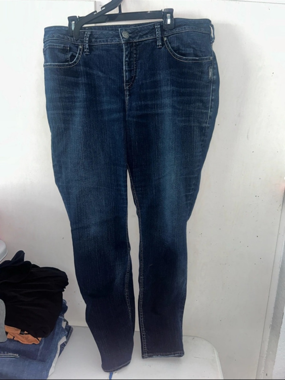 Silver Jeans Women's Straight Leg Dark Blue Jeans